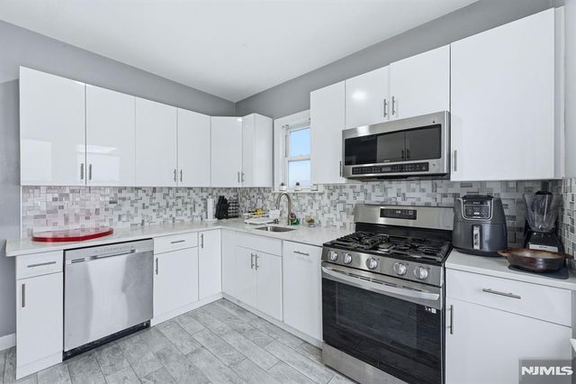 757 Thomas Street, Elizabeth, NJ 07202