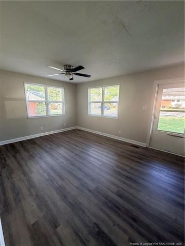 468 McBain Drive, Fayetteville, NC 28305