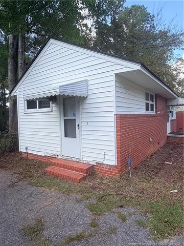 468 McBain Drive, Fayetteville, NC 28305
