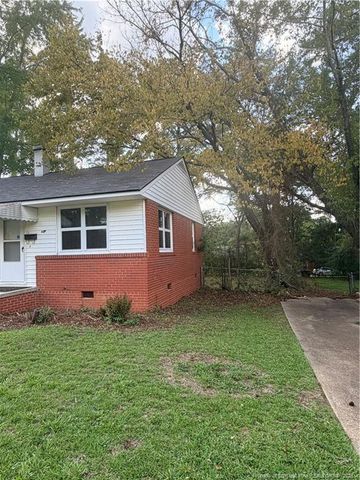 468 McBain Drive, Fayetteville, NC 28305