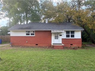 468 McBain Drive, Fayetteville, NC 28305