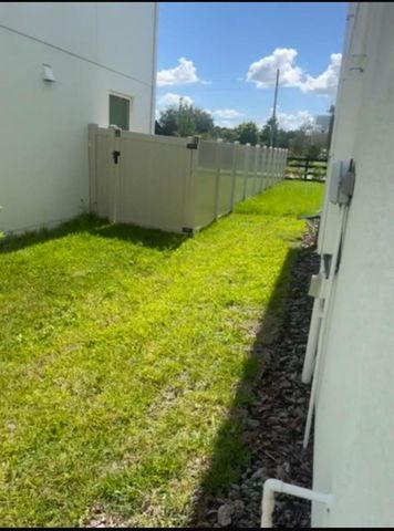 1544 LEAF LANE, Kissimmee, FL 34744