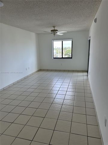 2046 W Flagler St 409, Miami, FL 33135