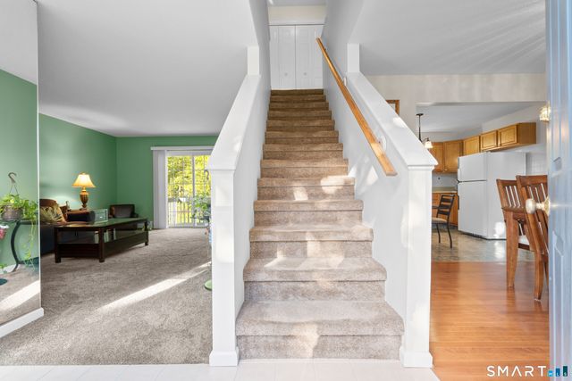71 Northview Drive, Manchester, CT 06040
