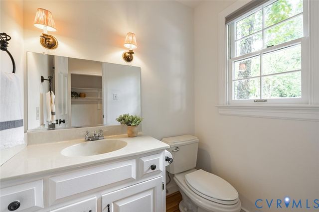 8424 Valley Wood Rd, Henrico, VA 23229