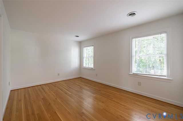 8424 Valley Wood Rd, Henrico, VA 23229