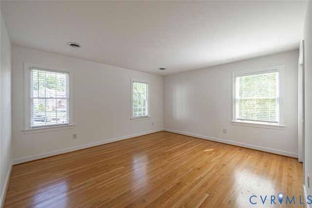 8424 Valley Wood Rd, Henrico, VA 23229