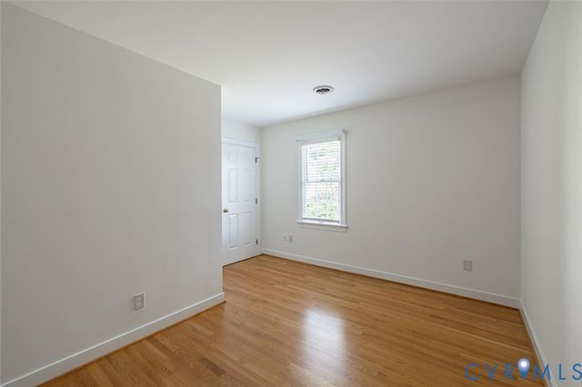 8424 Valley Wood Rd, Henrico, VA 23229