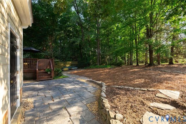 8424 Valley Wood Rd, Henrico, VA 23229