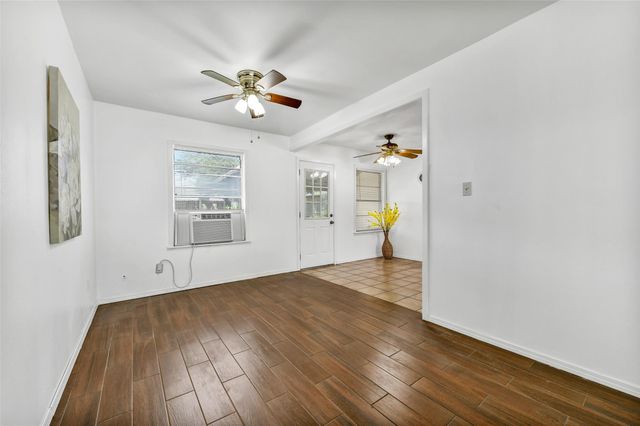10706 Duncum Street, Houston, TX 77013