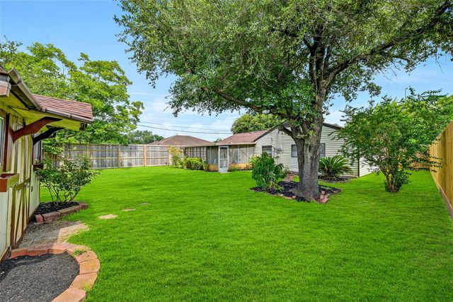 10706 Duncum Street, Houston, TX 77013