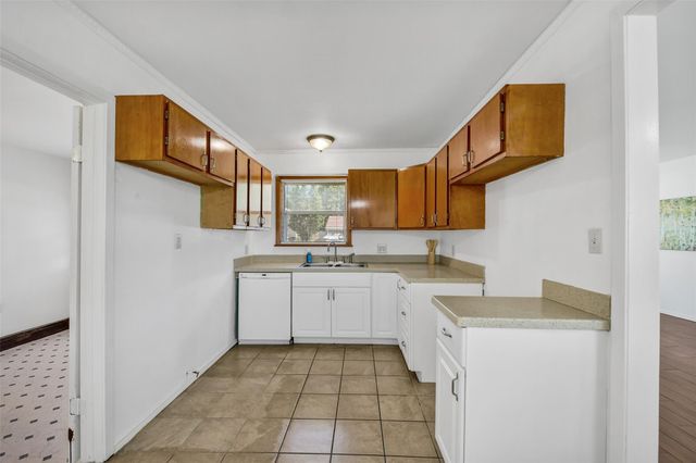 10706 Duncum Street, Houston, TX 77013