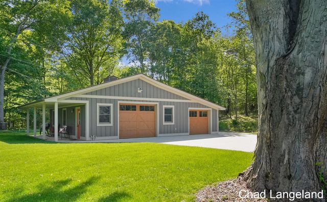 4079 65th Street, Holland, MI 49423