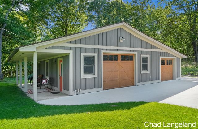 4079 65th Street, Holland, MI 49423