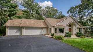 1351 Brentwood Terrace, Eau Claire, WI 54703