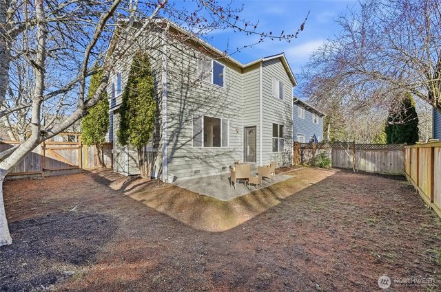 19440 77th Place NE, Kenmore, WA 98028