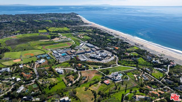 30311 Morning View Drive, Malibu, CA 90265