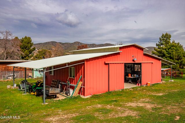 40115 W 87th Street W, Leona Valley, CA 93551