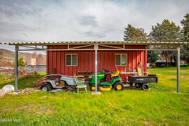 40115 W 87th Street W, Leona Valley, CA 93551