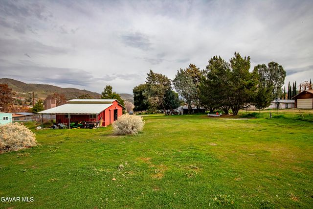 40115 W 87th Street W, Leona Valley, CA 93551