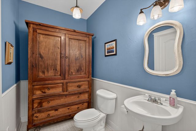 2500 County Road 403, Marble Falls, TX 78654