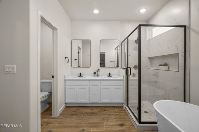 12601 Fredericksberg Avenue, El Paso, TX 79928