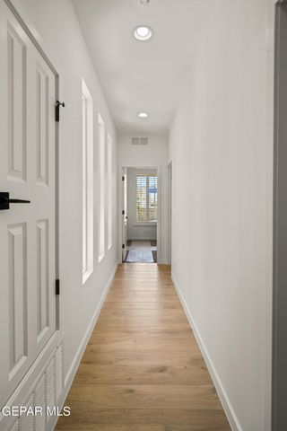 12601 Fredericksberg Avenue, El Paso, TX 79928