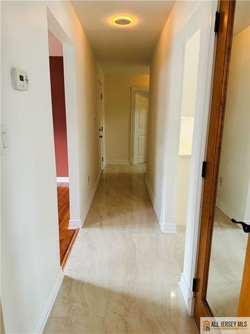 11 Hampton Road, Monroe, NJ 08831