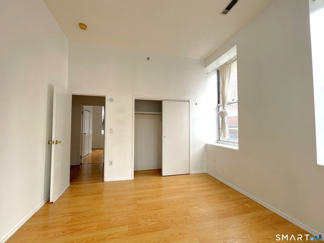 196 Crown Street 210, New Haven, CT 06510