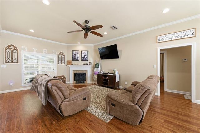 3965 Harmony Ridge Circle W, Semmes, AL 36575