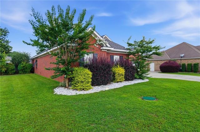 3965 Harmony Ridge Circle W, Semmes, AL 36575