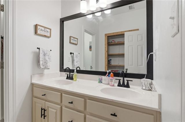 3965 Harmony Ridge Circle W, Semmes, AL 36575