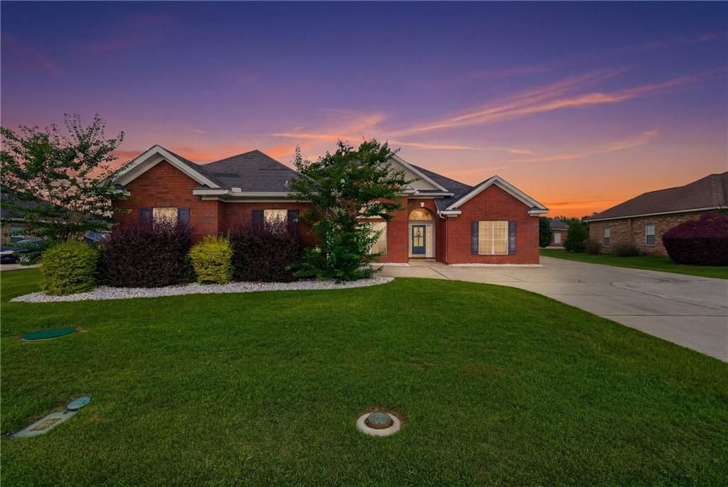 3965 Harmony Ridge Circle W, Semmes, AL 36575