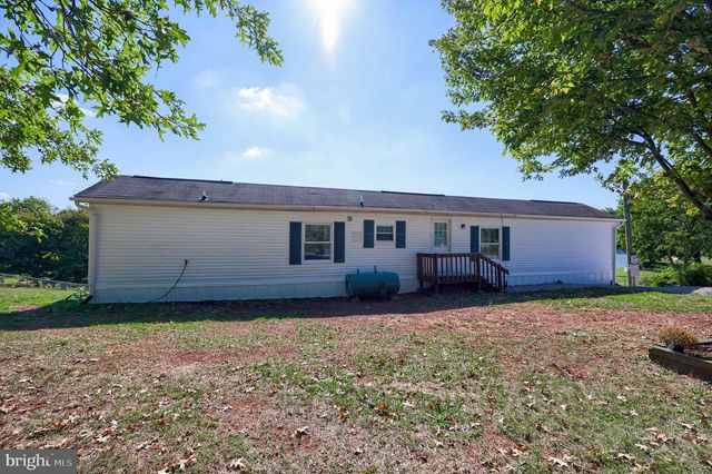 4391 SCHOOLHOUSE RD, Dover, PA 17315
