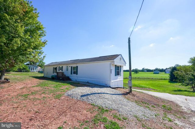4391 SCHOOLHOUSE RD, Dover, PA 17315