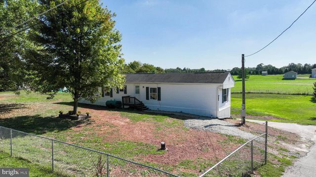 4391 SCHOOLHOUSE RD, Dover, PA 17315