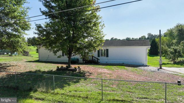 4391 SCHOOLHOUSE RD, Dover, PA 17315