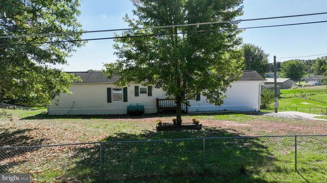4391 SCHOOLHOUSE RD, Dover, PA 17315