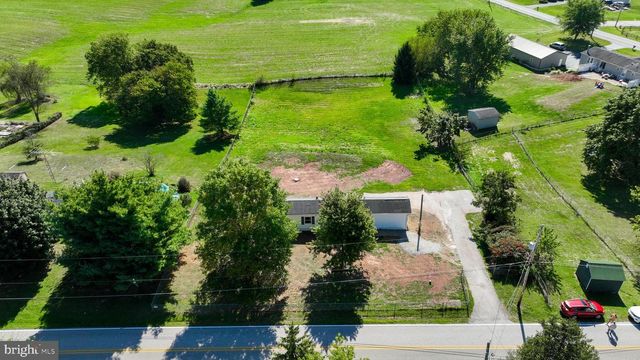 4391 SCHOOLHOUSE RD, Dover, PA 17315