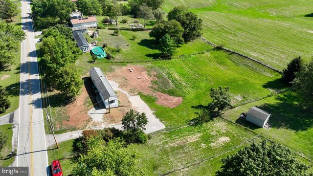 4391 SCHOOLHOUSE RD, Dover, PA 17315