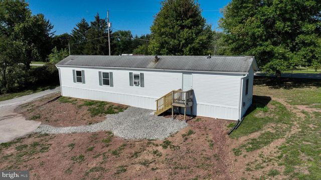4391 SCHOOLHOUSE RD, Dover, PA 17315