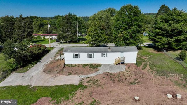 4391 SCHOOLHOUSE RD, Dover, PA 17315