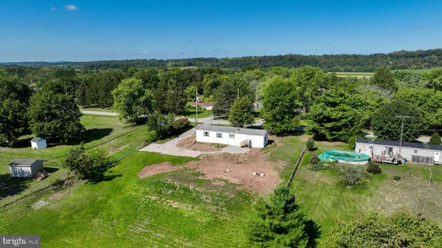 4391 SCHOOLHOUSE RD, Dover, PA 17315