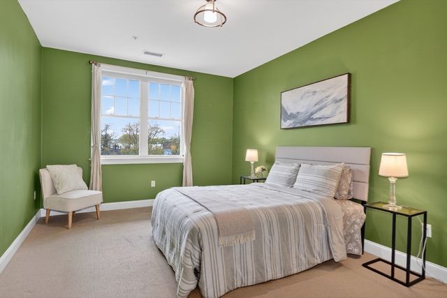 2 Inwood Drive 3012, Woburn, MA 01801