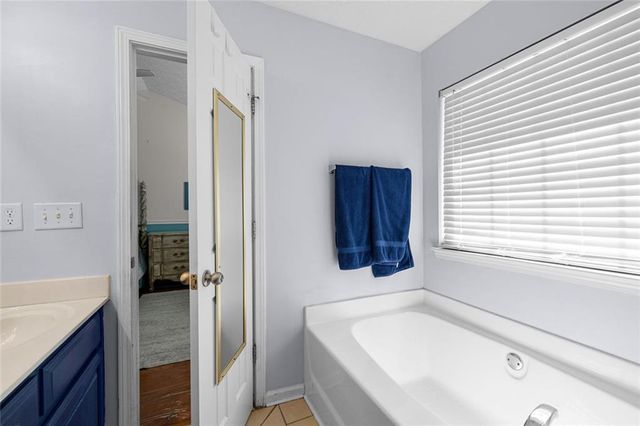 1003 Marsh Court Court, Hampton, GA 30228