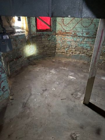 6932 S Eggleston Avenue, Chicago, IL 60621