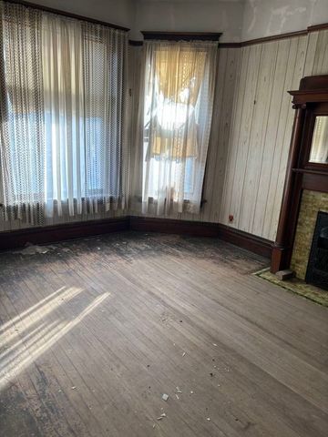 6932 S Eggleston Avenue, Chicago, IL 60621