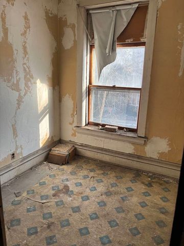 6932 S Eggleston Avenue, Chicago, IL 60621