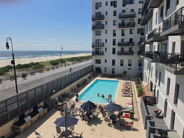 100 W Broadway 3J, Long Beach, NY 11561