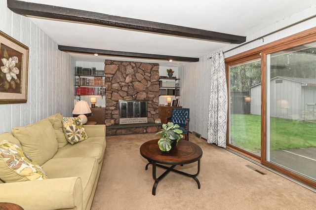 10500 W Good Hope ROAD, Milwaukee, WI 53224